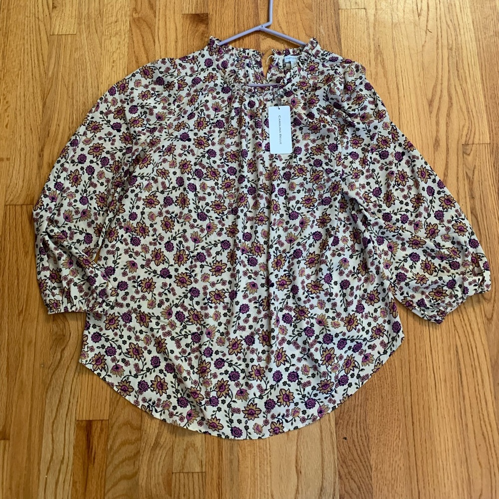 Women’s top, NWT’s